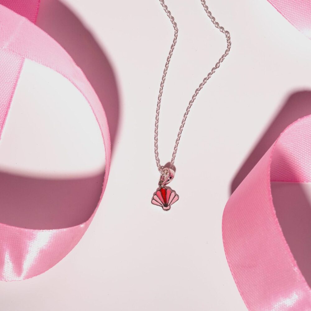 Glitter Sea Shell Pendant in Pink