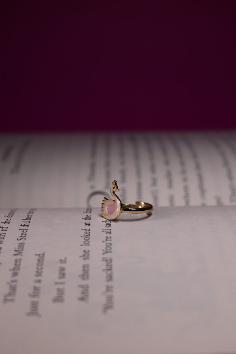 Swan Glow In The Dark Ring - Image 3