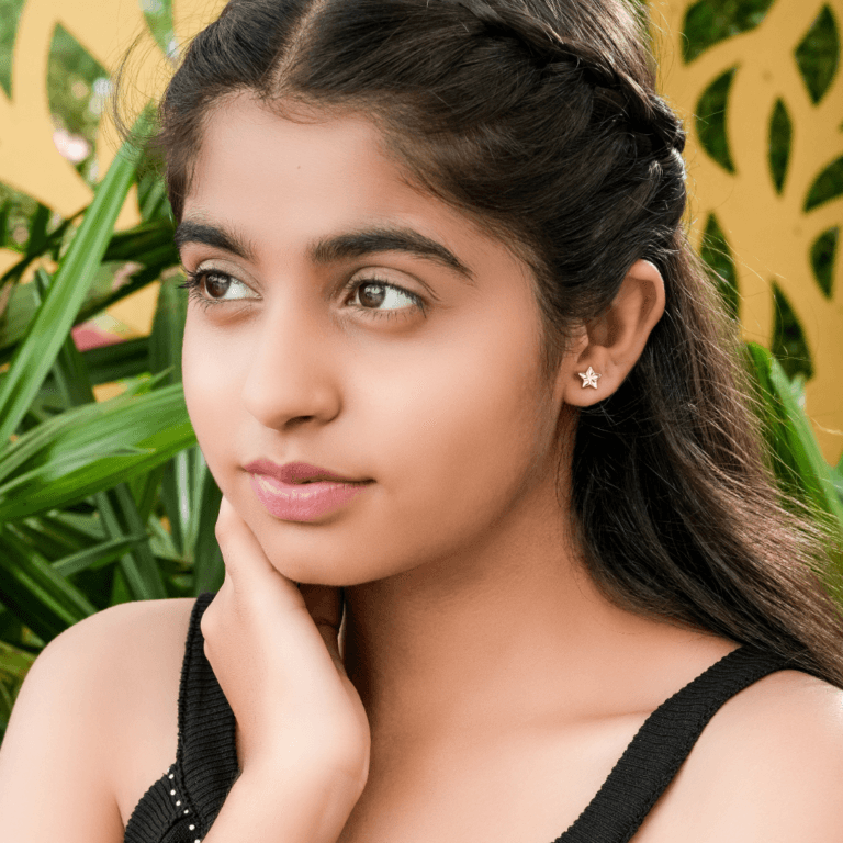 Dainty Star Earrings in Gold Plating for kids & mums - Image 3