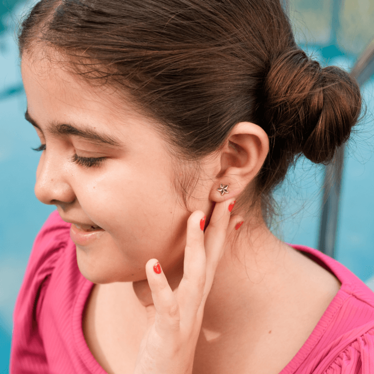 Dainty Star Earrings in Gold Plating for kids & mums - Image 2