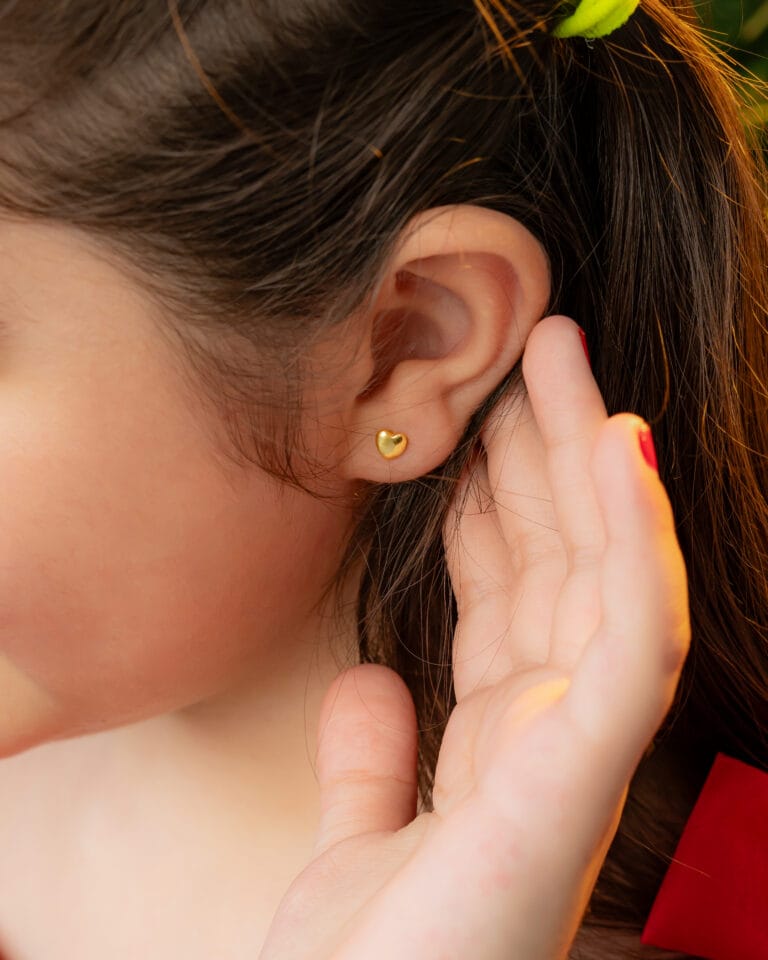 Classic Hearts Earrings - Image 4